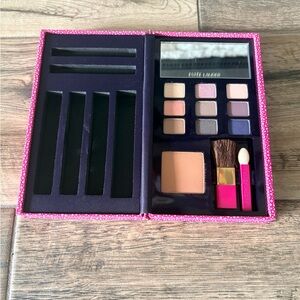 Estée Lauder Eyeshadow & Blush Palette Booklet with brushes